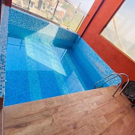 Ivy Hideout 108, 2 Bhk With Pool Villa Mumbai Exterior photo